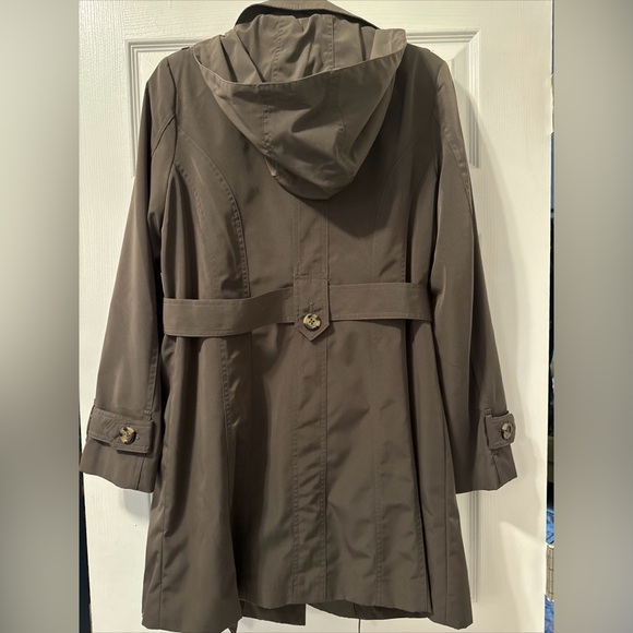 London Fog Women’s Trench Coat with Hood, Truffle, Medium - Picture 2 of 6